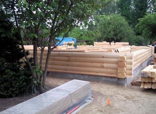 Деревянный дом своими руками: фото, видео строительства