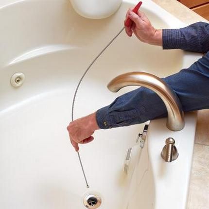 Как устранить засор в ванной: обзор способов прочистки