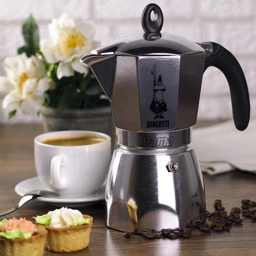 Кофеварка гейзерного типа принцип работы: виды кофемашин, устройство капельной и помповой, видео, рожковая