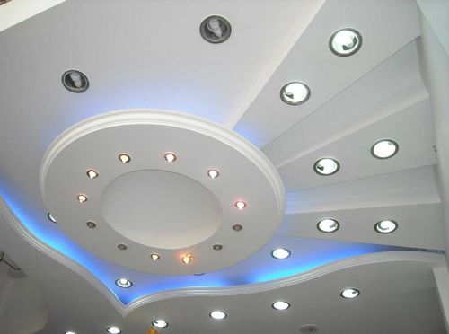 Освещение потолка из гипсокартона: виды освещения, особенности