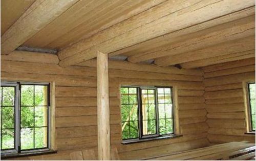 Как поднять потолок в старом деревянном доме? Варианты решения проблемы