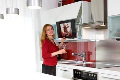 Какой выбрать телевизор на кухню: с хорошим углом обзора, отзывы, топ 10, лучшие модели, недорогие, характеристики, видео-инструкция