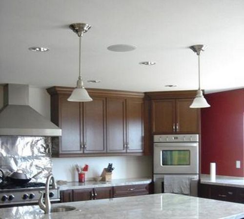 Потолочная люстра для кухни с низким потолком