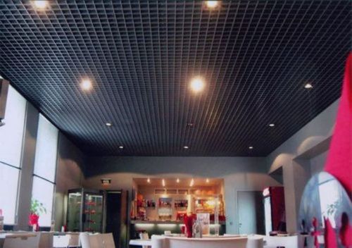 Потолок в кафе - варианты и особенности оформления