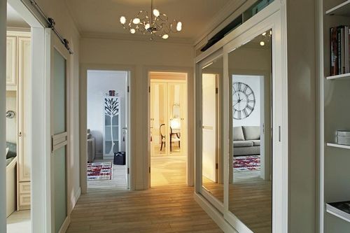 Ремонт прихожей в панельной квартире: коридор дома, фото интерьера, узкий дизайн, маленькая трехкомнатная 2017