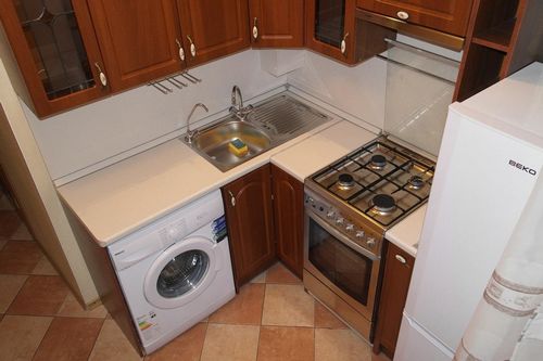 Стиральная машина на кухне: установка машинки, как спрятать и установить, разместить и закрыть в хрущевке
