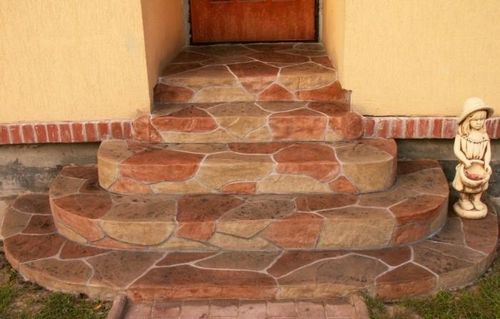 Уличные ступени для лестниц: покрытие резиновое, пластиковое и деревянное, коврики эко на две ступени